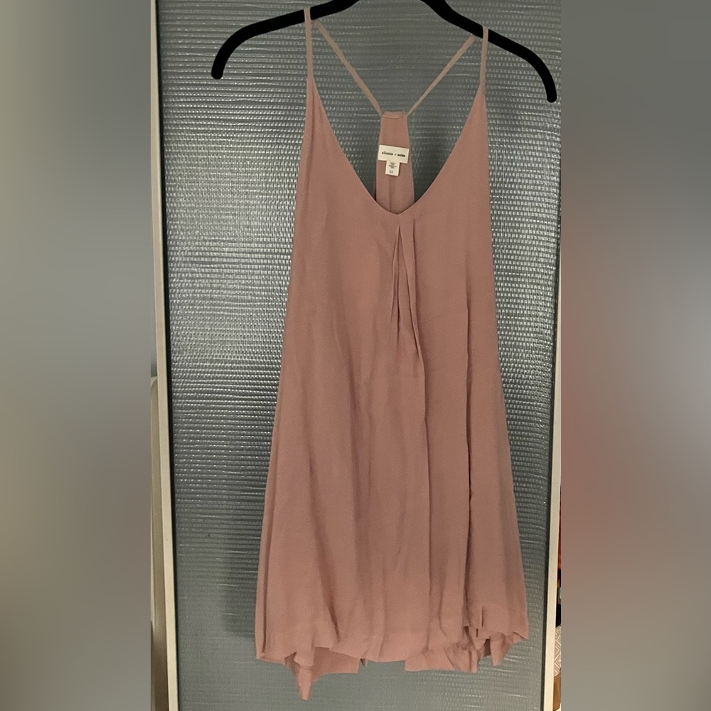 Silence and Noise Casual Dress - Mini V Neck M